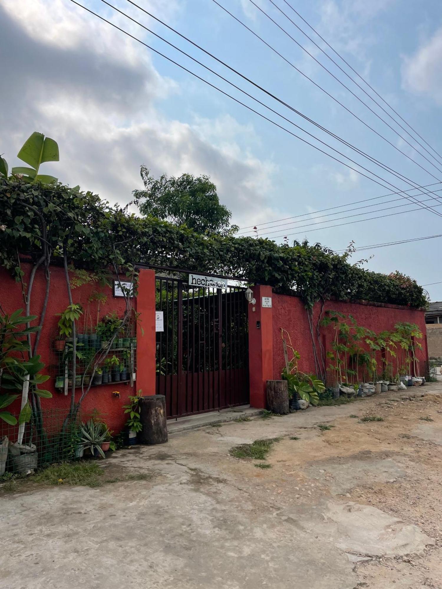 Hechtech House Lejlighed Accra Eksteriør billede